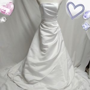 Satin A-line wedding gown